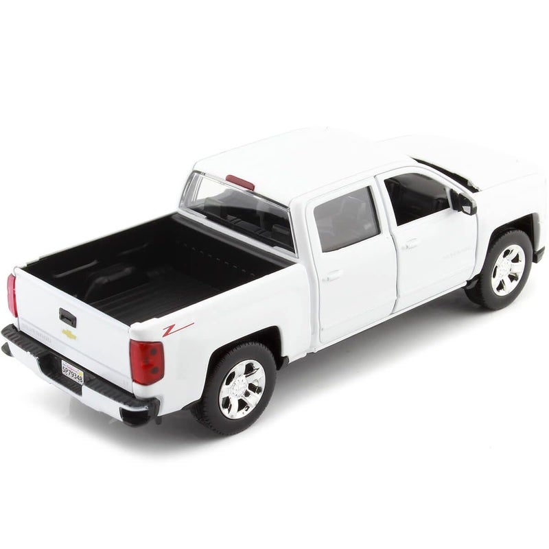 Motormax - 2017 Chevrolet Silverado 1500 LT Z71 Crew Cab - White Diecast 1:24 Scale Model - Image 2